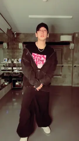 choreography by KARIN(@ELSEE ) #beyondtheway #Giga #ELSEE #志麻 #プロセカ 