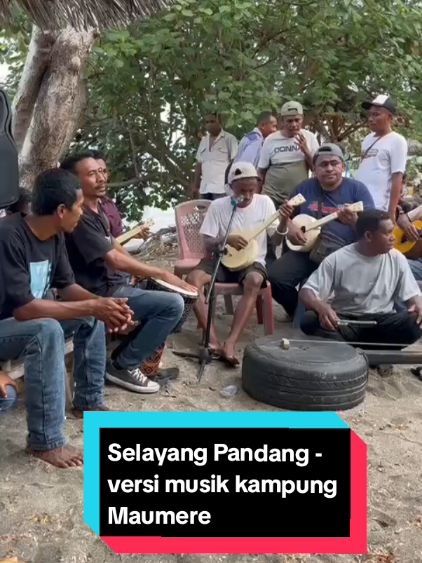 Selayang Pandang - musik kampung Bura Bekor (Maumere)🪕💫