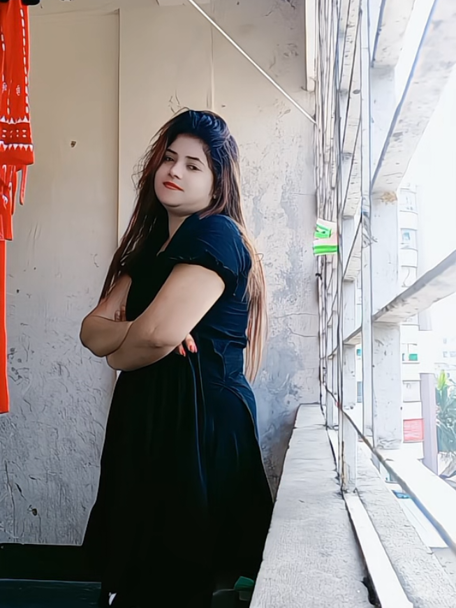 কিছু কিছু মানুষের জীবনে ভালোবেসে পায় না তো মন,, 😔😔#soniya944 