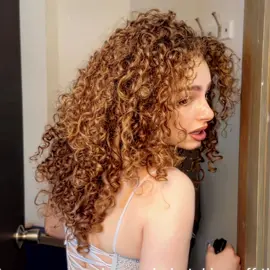 ‎˗ˏˋ@Eliana Kalogerasˎˊ˗ ‎| mixed scenepack with coloring [ give credits ] #elianakalogeras #kalogerassisters #kalogeras #scenepack #coraxv 