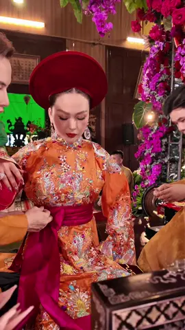 Một đời thờ Mẹ kính Cha ! 🙏🙏🙏#hầu_đồng @Nóc Nhà Tâm Luxury 