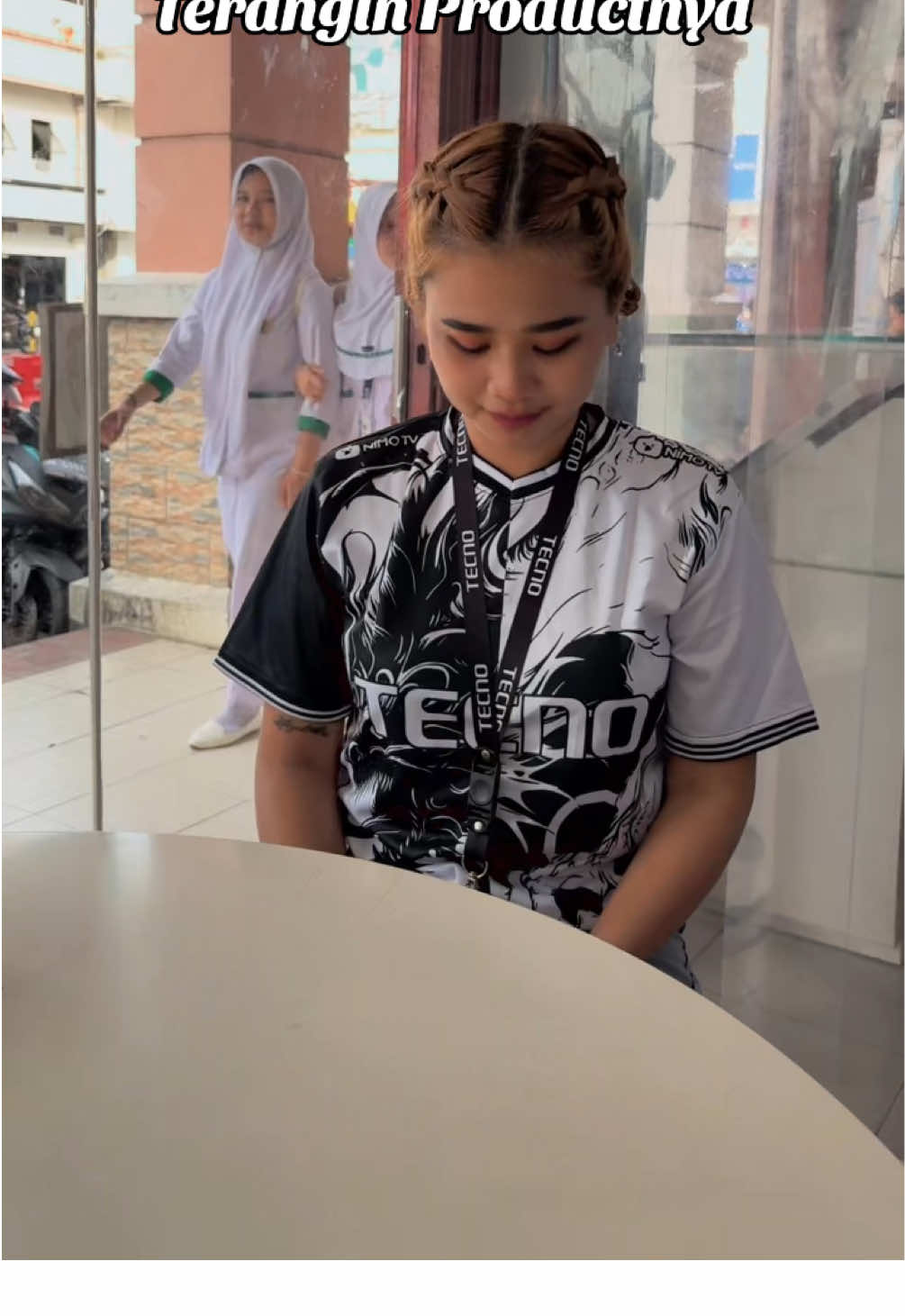 begini yah yg bos mksd ? 🙏🏻🙃#tecnoindonesia #tecnosulawesi #Camonseries #camon40pro5g #tecnopromotor 