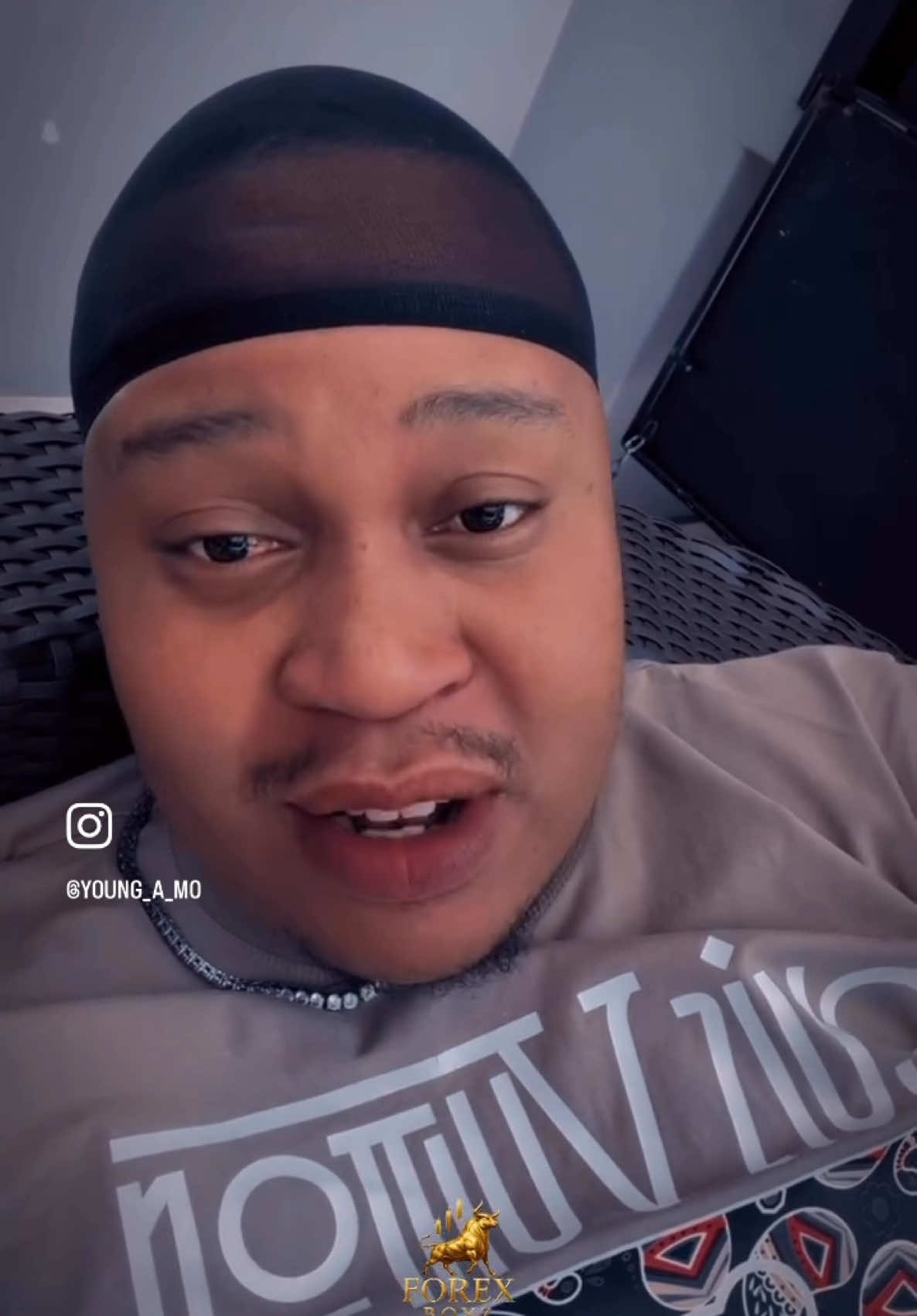 There is no such thing as a handsome man 🤣 what matters is the amount of cows you have so make sure you chaise after the bag at all times   #TradingMotivation #DayTrader #TradingLife #FinancialMarkets #ForexTrader #ConsistencyBeatsIntensity #CFDTrading #Discipline #TradeSmart #LearnToTrade #StayDisciplined #TradingJourney #ForexCommunity #join_the_winning_team #code_blue_strategy_family #razormarkets #mr_kill_the_market_everyday #forextrader #fastronautmode #code_blue_strategy #razormarkets_to_the_world #forextrading #forexlifestyle #forexsignals #forexeducation #forexmarket #forexeducation #forexprofit #forexmoney #forexmarket #forexlife @Razor Markets 🩵🤍💚