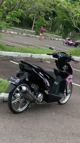 udah mau 2026 tapi masih setia sama beat🫶🏻#fyp #4upage #beatdeluxe #beatdeluxemodifikasi #vietnamstyle🇻🇳 