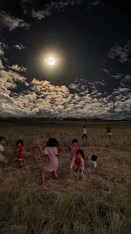 cho mình xin một vé đi về tuổi thơ... #phậttạitâm #podcast #ngayxua #hoainiem #8x9x 