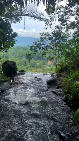 Desa dari atas Curug #suasanapedesaan #ndx