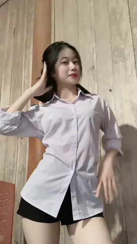 trật nhịp nào kh?😜