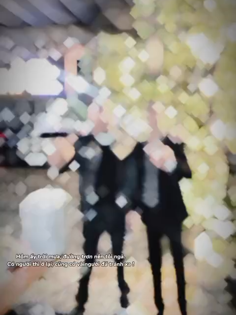 Tới khi trưởng thành rồi thì mình mới nhận ra đó là mình càng ít bạn bè đi nhiều.