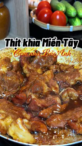 Thịt khìa xong lấy cái chảo trộn  cơm ăn như vậy mà ngon lắm đó #comnhabaoanh #foodtiktok #xuhuongtiktok #anngoncungtiktok #viral 