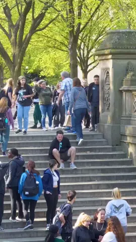 Everyone’s surprised expressions 🤣🤣#💨 #funnyvideos #lol #humorbagel #prank #usa #fart #viraltiktok #fartprank #funnyvideo #usa 