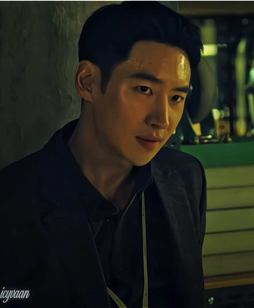 duo action 🔥🔥  #kdrama #jichangwook #leejehoon #taxidriver #themanipulated . ib @𝒢𝒽𝓈𝓈· sc xkdramapacks & wookscenes 