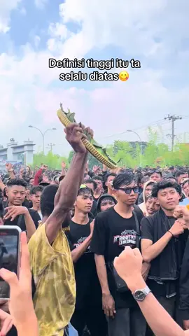 Teringat sama mas mas baju kuning#cbindonesiaclub🇮🇩 #cbglmptiger #friendlygank #cbjogja #cbholicprambanan 