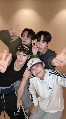 끝까지 봐봐 #ALPHADRIVEONE #LEO #JUNSEO #ARNO #GEONWOO 