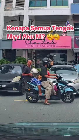 Kenapa Semua Tengok Myvi Aku Ni? 😫😫 #perodua #myvi #myvifacelift #myvifacelift2022🚘👑 