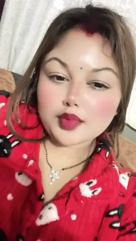 #😘❤️🥀🦋fypシvril❤️💛video #everyone #foryoupage #moti😂 #husbandwife 