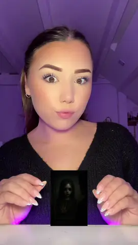 Elise, la fille aux ongles noirs… #faitsdivers #legende #creepypasta #horrorstory #crimestory 