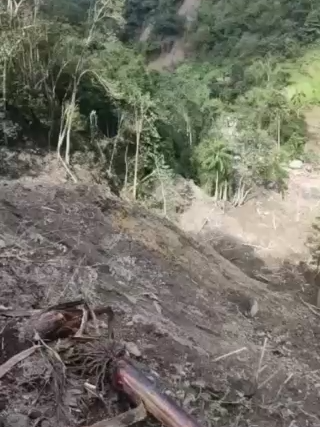 Retrieval operation continues in Brgy. Western Uma-Lubuagan in the municipality of Lubuagan, province of Kalinga. The landslide was caused by Super Typhoon Uwan over the weekend. UNTV News and Rescue Kalinga