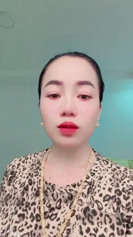 🥹ឃើញណឹងភ្នែក ឡានពេទ្យដឹកអ្នករបូសដោយសារថៃបាញ់ខ្មែរ ទ្រូងខ្ញុំចង់ប្រេះហើយ🥹នៅព្រៃចាន់