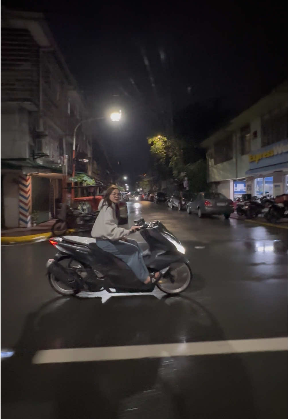 bagal ng videographer ko hays