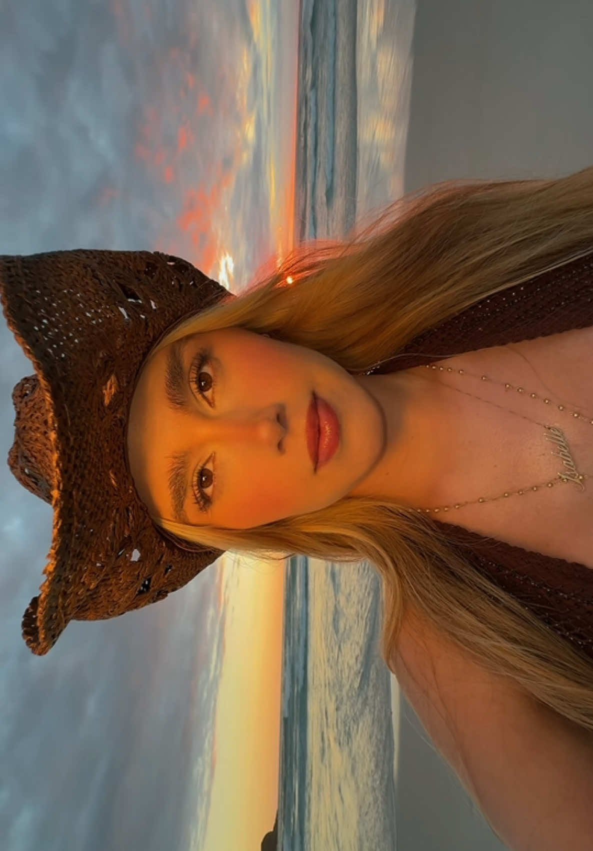 Boa tarde! 😃  Pesquise no Mercado Livre o ID chapéu: QF78YU-97SY @Mercado Livre Moda  #MercadoLivreModa #OMelhorDaBeleza