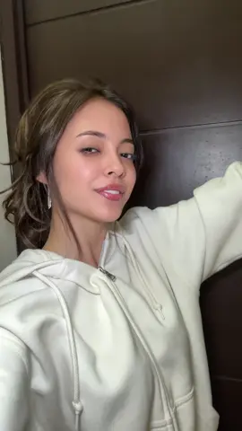 udah cocok belom jadi timephoria cherry cola baddie? 💋