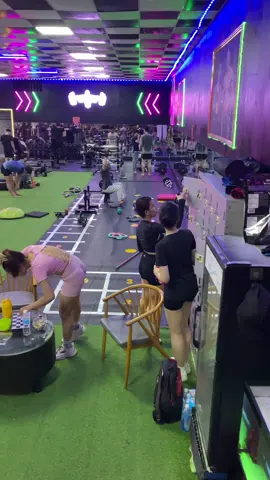 Chúc anh chị em tập luyện vui vẻ #Gymthanhphat #Phonggymdep #GymTok #lenxuhuong #creatorsearchinsights 