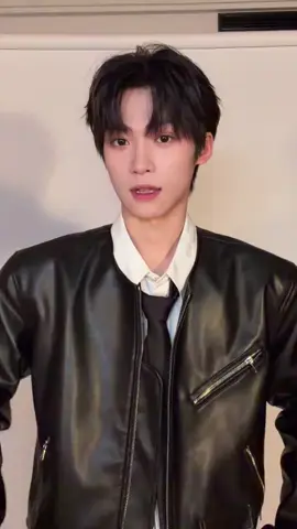 ✊🏻🥺✊🏻 @ziyu0706  @ZiYuOfficialFanclub  # 星动营业中 # 星动音乐电台 #梓渝 #极速小鱼 #ziyu #zy #yuni 