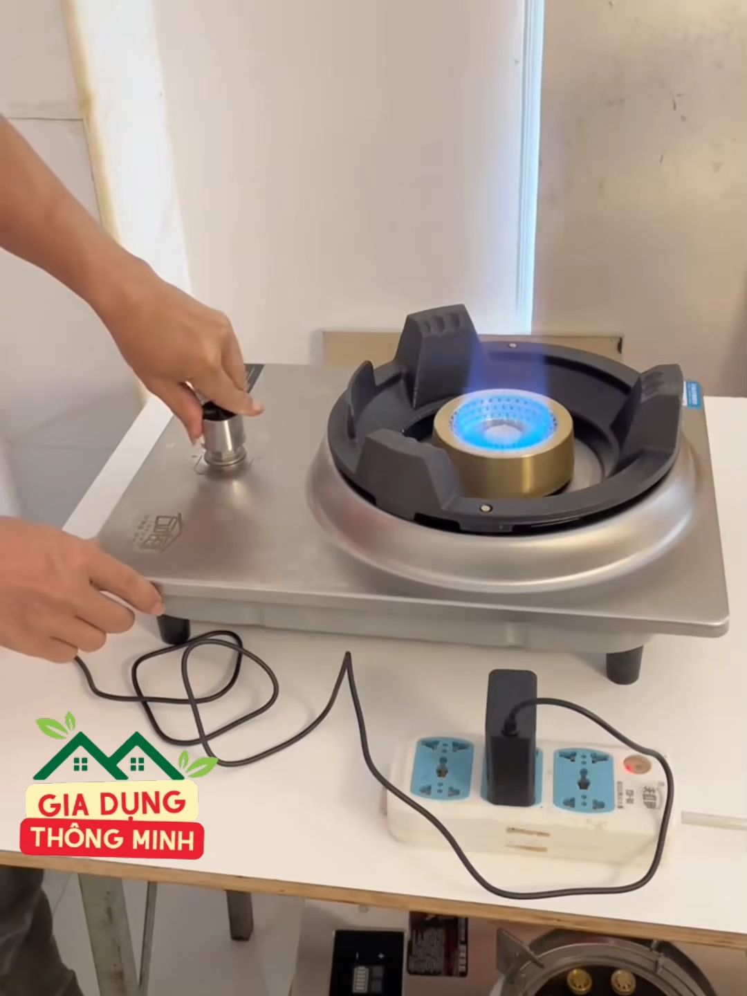 Bếp điện không cần dùng gas #trending #giadungtienich #giadung