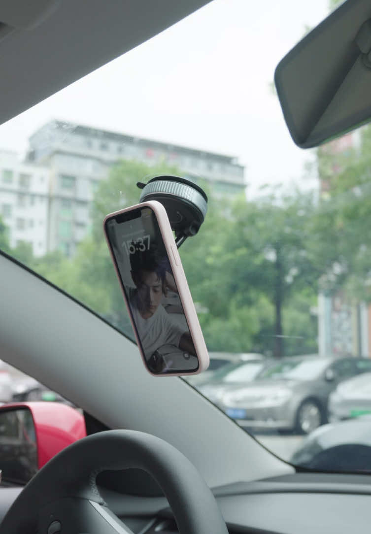 Virus-themed magnetic phone holder🔥🔥🔥🔥Don't miss it! #suctionphonemount #tripod #suctionphoneholder #magsafe #magnetic