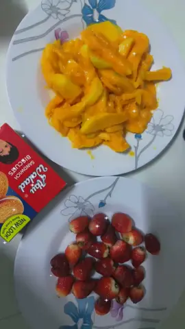 🤤🤤 #Minaa #foryoupage #fyp #smoothierecipe #mangoseason 