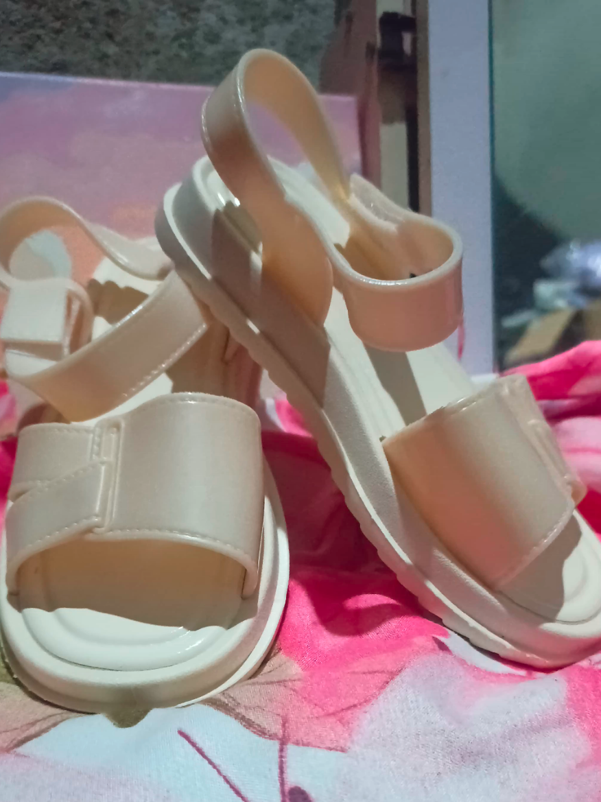 AFFORDABLE SANDALS FOR KIDS! 💝🎀 #sandals #sandalsforkids #sandalsforkidsgirls #affordable #fyp 