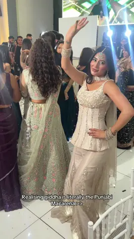 Yooo we lit 🤣 let’s make this a thing pls #giddha #dance #macarena 