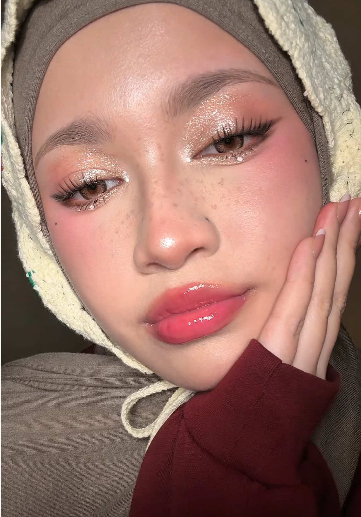 this G2G Lip Seeum Charm is a must have item in ur bag sebab comel gila and bestttt 