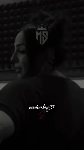 #warda_charlomanti #راي_جزائري #شاشة_سوداء_لتصميم🖤🔥🍂 #صحاب_الكتمان_صفا_شويا🤣💃🏻 #شعب_الصيني_ماله_حل😂😂 