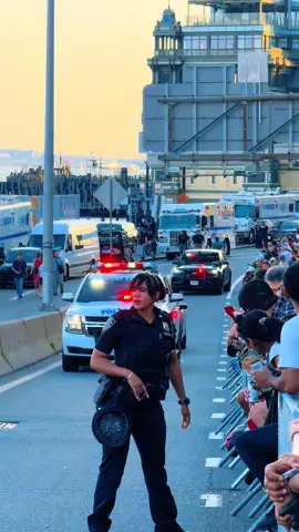 پولیس بھی ملک کا حسن ہوتی ہے، لیکن اگر وہ نیویارک جیسی ہو تو۔ #kabirafridi #travel #nyc #usa 