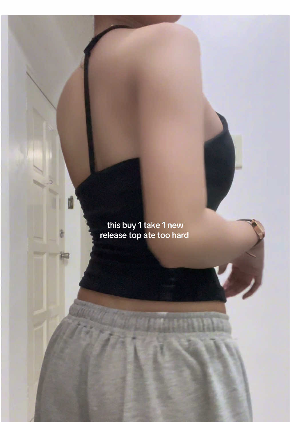 i’m obsessed 😩 #backlesstop #paddedtop #doubleliningtop #OOTD #topforwomen 