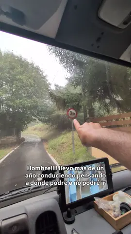 Son las cámaras 360 de Azimut. Tenéis un completo vídeo en mi cuenta de YouTube: Viajando Simple