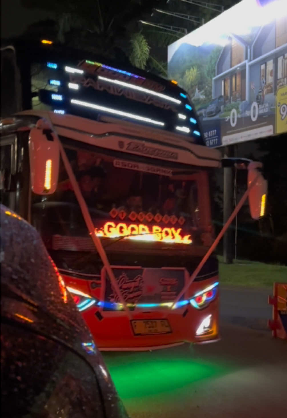 Maumere Part 2 🧡 sambil dadah2 ngga tuh 😄 @official.Goodboy012 @Yandi @msm.afawisata @AZKduino Automation - VGM  #busmaniacommunity #bustelolet #asyrofgank #langitbasuri #fffffffffffyyyyyyyyyyypppppppppppp 