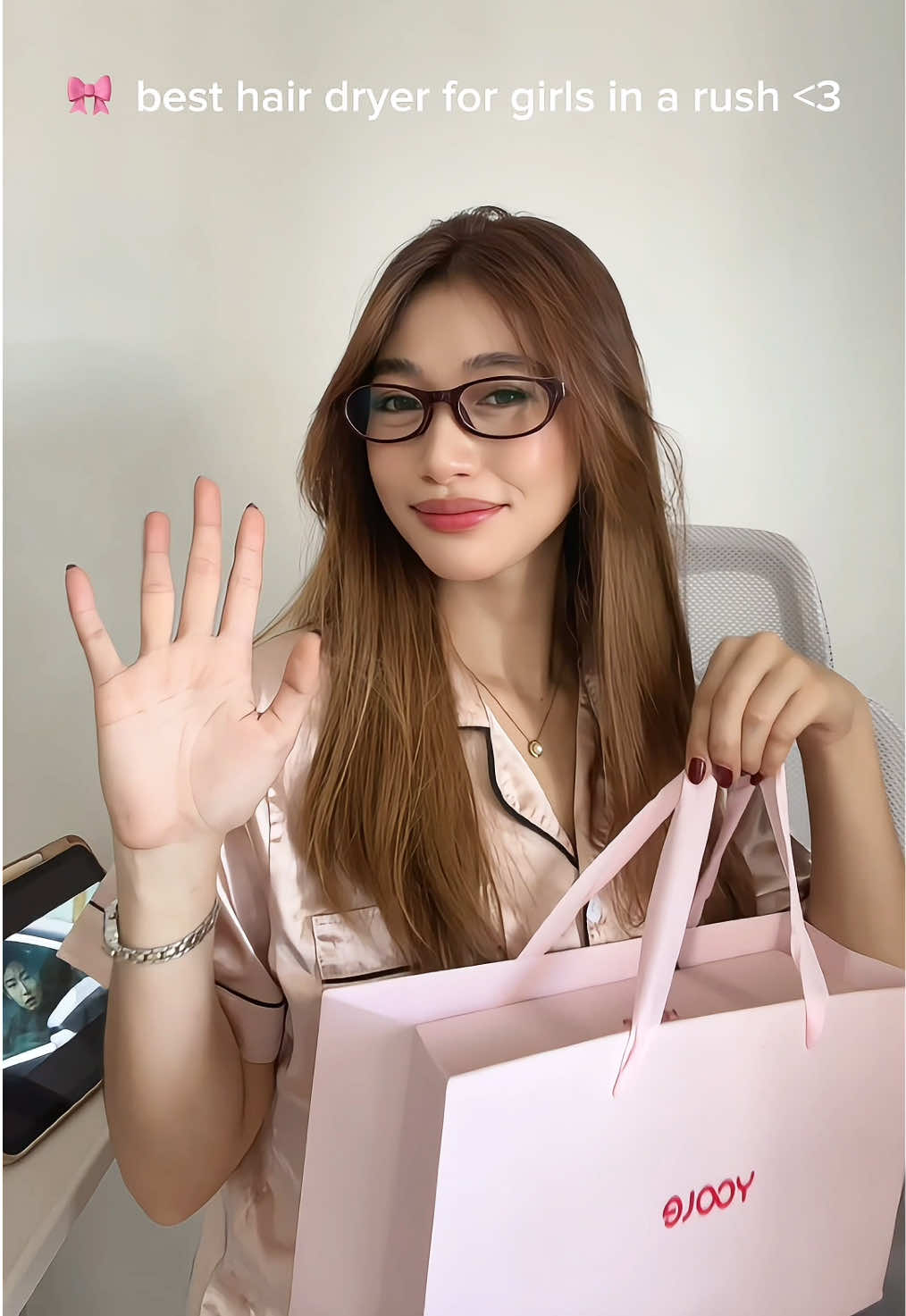 soo happy w/ my new hair dryer 💘 from @YOOLE life  #yoolehairdryer #hairdryer #hairtok #hairblower #yooleph 