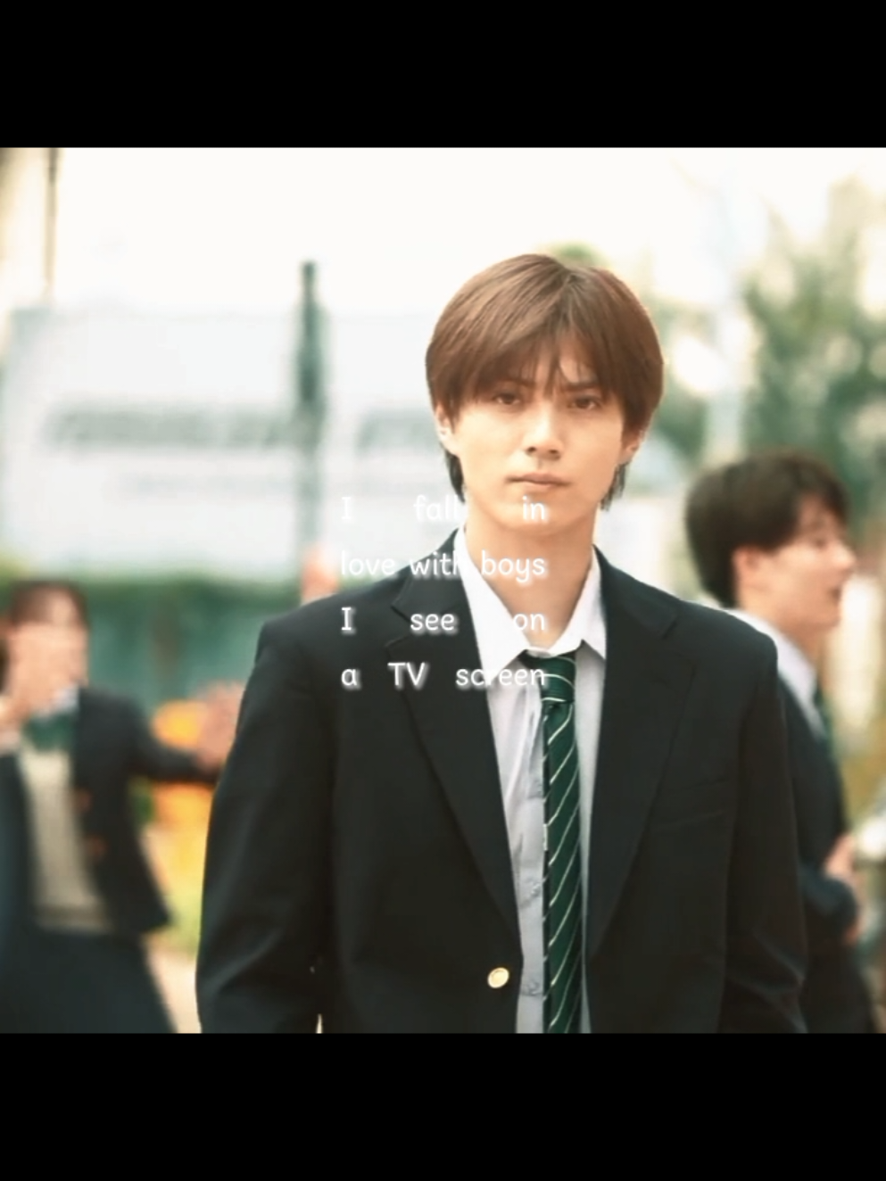 i fall in love with boy i see on TV screen 💞 #簡秀吉 #hideyoshikan  #wataraitsukasa   #schooltripjoinedagroupimnotcloseto #修学旅行で仲良くないグループに入りました 