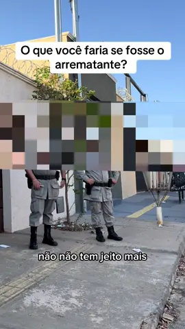 Pra quem nunca viu, é assim que acontece uma desocupação forçada de um imóvel arrematado em leilão. Siga para aprender mais sobre leilões de imóveis.  #leilao #direitoimobiliario #imovel 