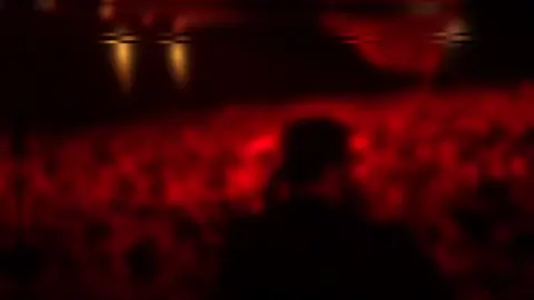 وانكلبت الدنيا لطم | سيد سلام الحسيني | سيد مهدي البكاء  .  .  يرعد رعد سيد مهدي البكاء #قصائد_حسينيه #لطميات_حسينيه #شور #شور_حتى_الظهور #سيد_سلام_الحسيني  من طبتك وانگلبت الدنيا لطم وانگلبت الدنيا لطم سيد سلام الحسيني وانگلبت الدنيا لكم سيد سلام الحسيني