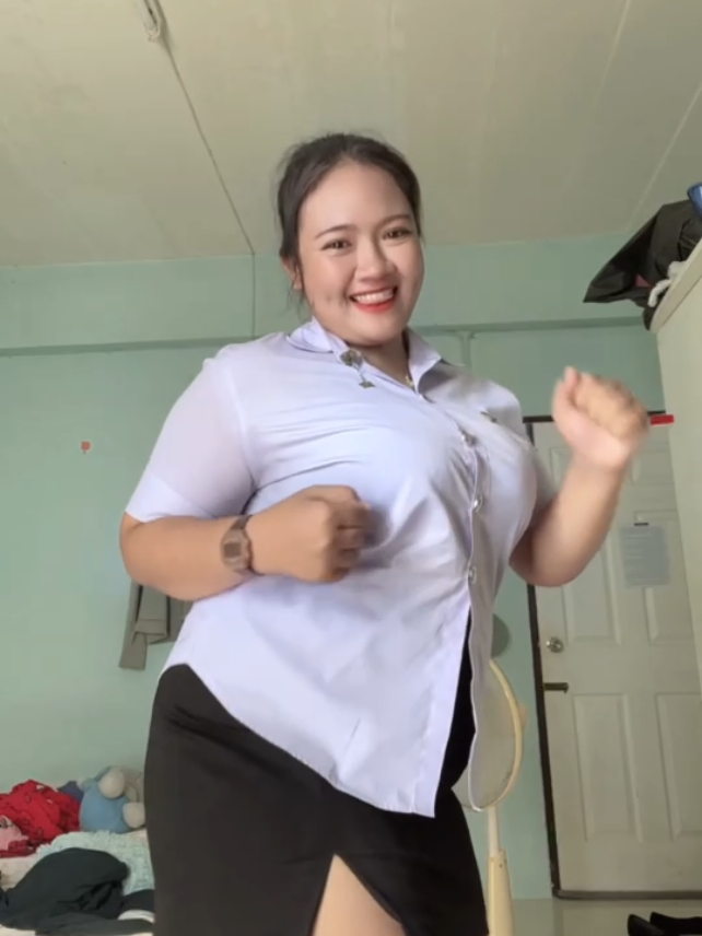 ระยองฮิ🤪🤣 #วคสุราษฎร์ #ขึ้นฟีดเถอะ #tiktok 