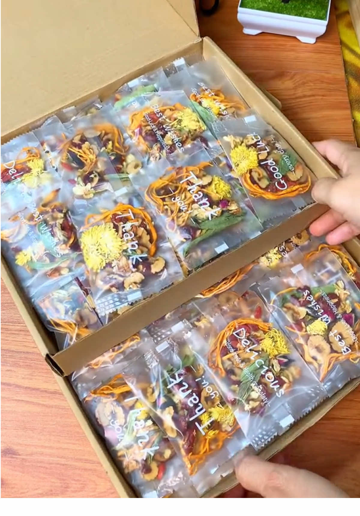 Trả lời @mocthuyen76 Mua 1 hộp 30 tặng thêm 1 hộp 35 gói tổng nhận về 2 hộp 65 gói trà đông trùng dưỡng nhan 7 vị#xuhuong #thinhhanh #thinhhanhtiktok2023 