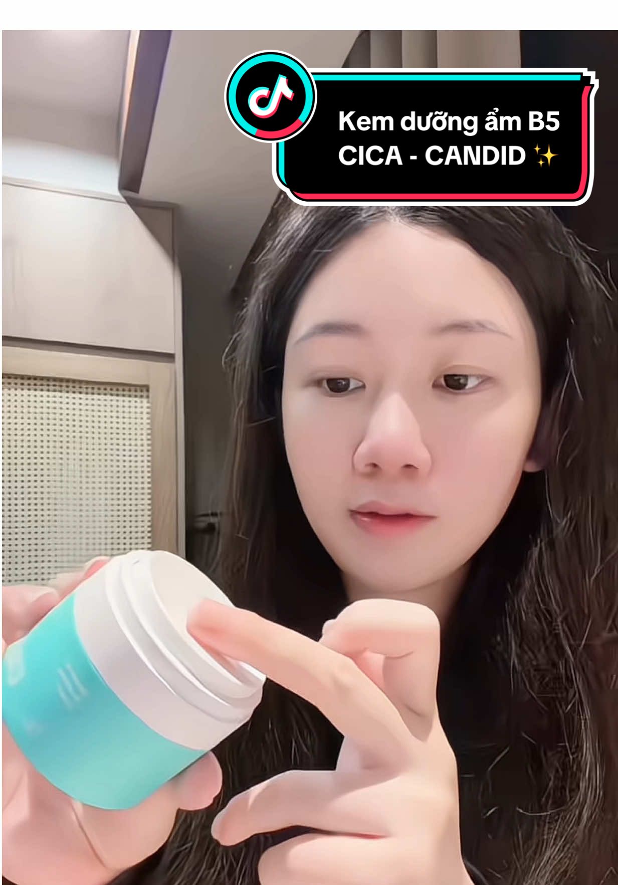 Kem dưỡng ẩm ph.ục hồ.i mà các phú bà hay dùng 🤭 , záa “ngon-b.ổ-zẻe” nên cũng dc bs da liễ.u k.ê dùng mng ạ ☺️ #kemduongam #candid #xuhuong #skincare #hannaholala 