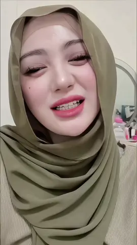 pulen gak sih #pulen #evaanurr #crt #manis #wanitadanceritanya 