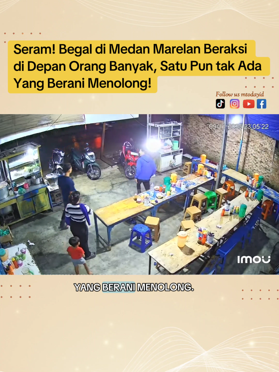 Aksi gila kawanan begal mengguncang Marelan. Minggu malam (9/11/2025), belasan pelaku bersenjata tajam menyerang seorang pekerja pabrik di depan warung bakso yang ramai pengunjung. Tak ada satu pun yang berani menolong. Korban, Muhammad Hanafi (22), tengah melintas di Jalan Kapten Rahmad Buddin, Gang Jagung, Marelan, ketika dikepung 12 begal bermotor. Ia sempat lari masuk ke warung bakso, tapi justru dibacok di kepala oleh pelaku. “Saya dibacok di warung itu, ada 12 orang bawa senjata tajam,” katanya dengan wajah penuh jahitan. Ironisnya, semua pengunjung hanya terdiam. Tak satu pun keluar dari kursi, takut diserang. Dalam hitungan detik, motor Honda Scoopy milik Hanafi dibawa kabur. #marelan #medanboys🏴‍☠️ #begal #pompa #kriminal 