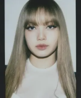 OMG LISA in Bangkok Night 2 🇹🇭 📸 NARUEBESv  #LISA #LALISA #BLACKPINK #DEADLINE_IN_BANGKOK   #BLACKPINK_DEADLINE 