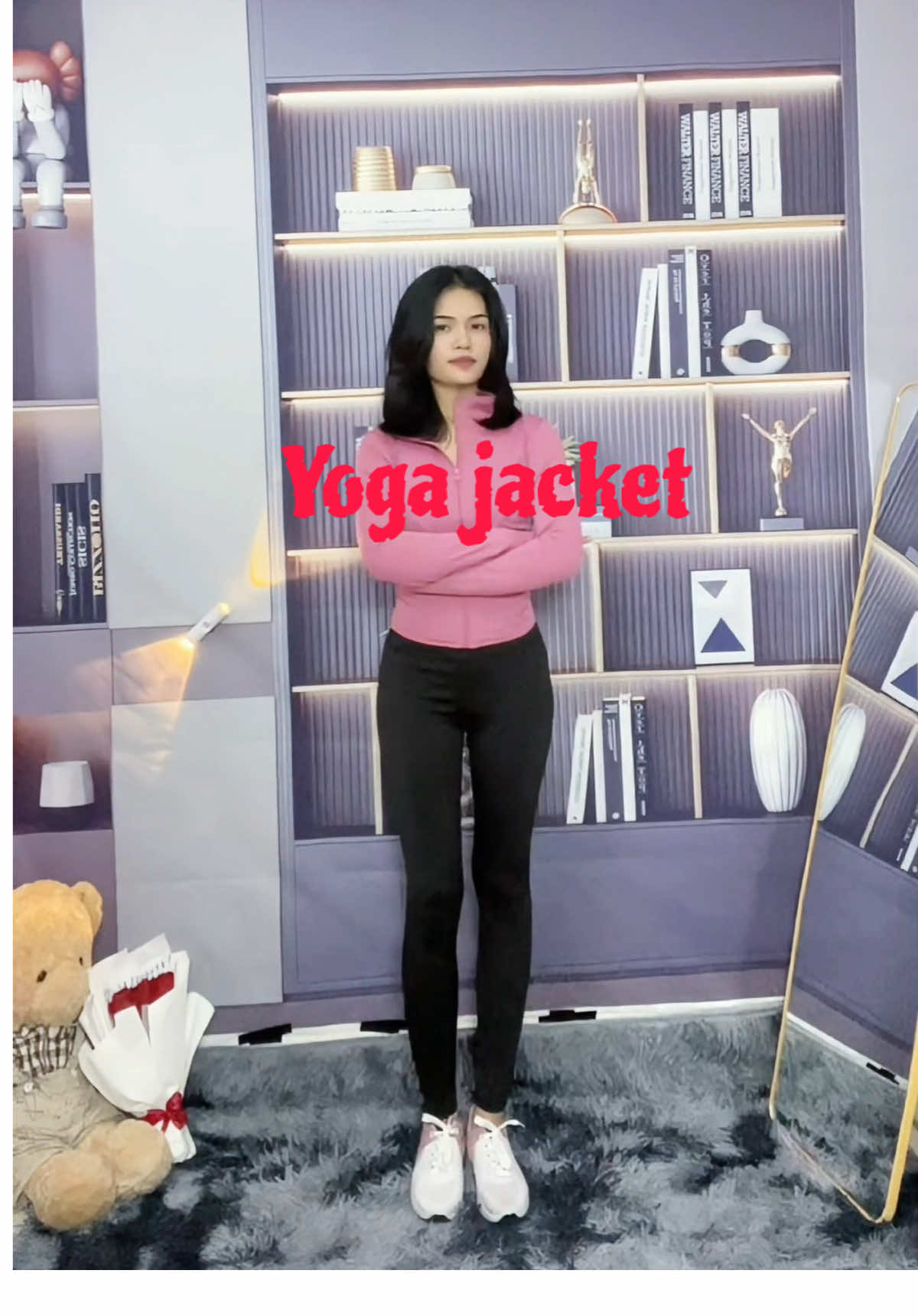 #yogajacket #yogaoutfit #sportoutfit 