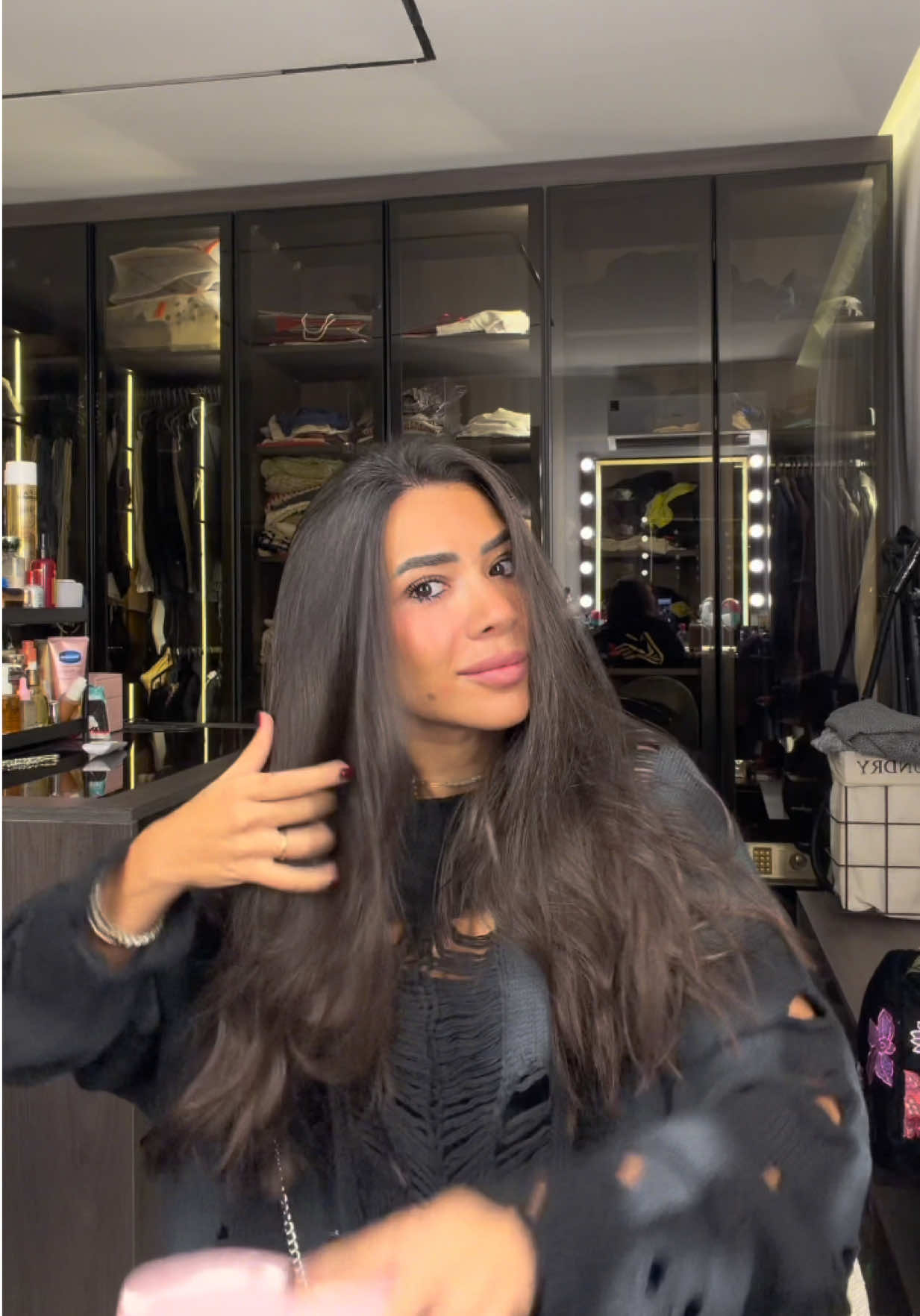 Hi my girls✨ did u know @Breadfast_official has a beauty section with 100% authentic products. Skin care, perfumes, korean products and many more! USE MY CODE:  BF10PE for extra discount. 